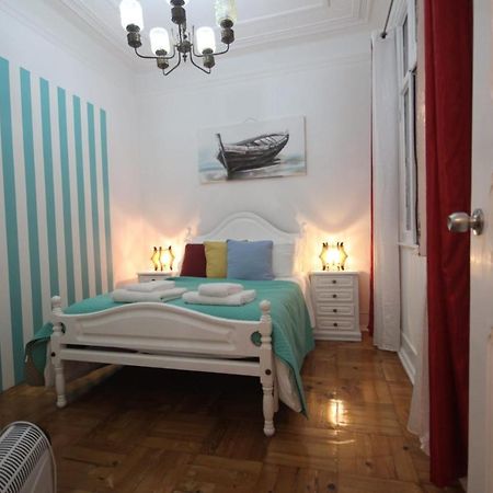 Nautic M1 R2 - Classy & Cozy Double Room With Shared Bathroom In Marques Pombal Lissabon Buitenkant foto