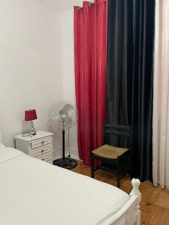 Nautic M1 R2 - Classy & Cozy Double Room With Shared Bathroom In Marques Pombal Lissabon Buitenkant foto