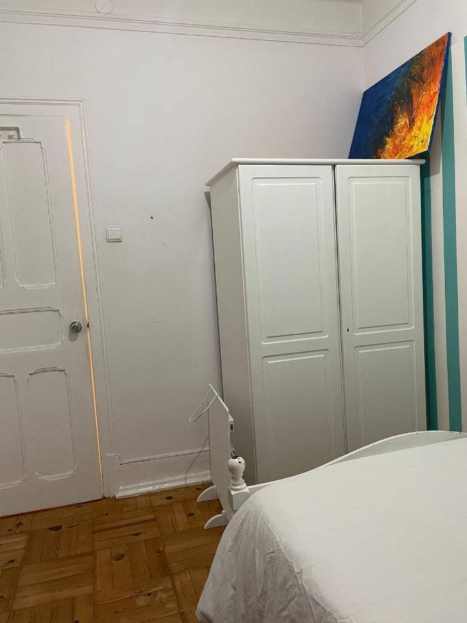 Nautic M1 R2 - Classy & Cozy Double Room With Shared Bathroom In Marques Pombal Lissabon Buitenkant foto